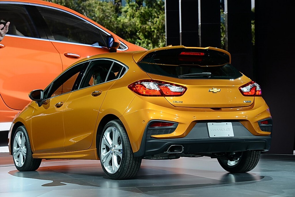 2017 chevrolet cruze hatchback