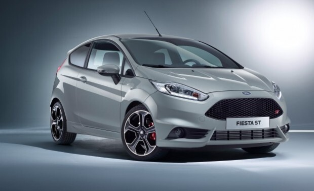 2017-Ford-Fiesta-ST200