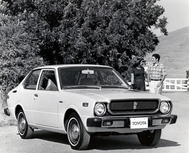 3rdGen_Toyota_Corolla_1975_1978