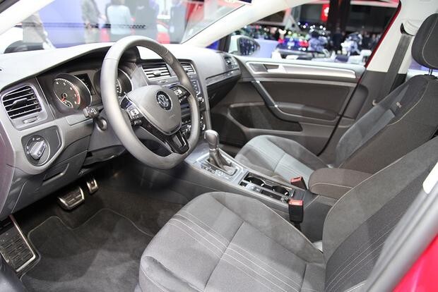 VW Golf Sportwagen Alltrack Front Seats