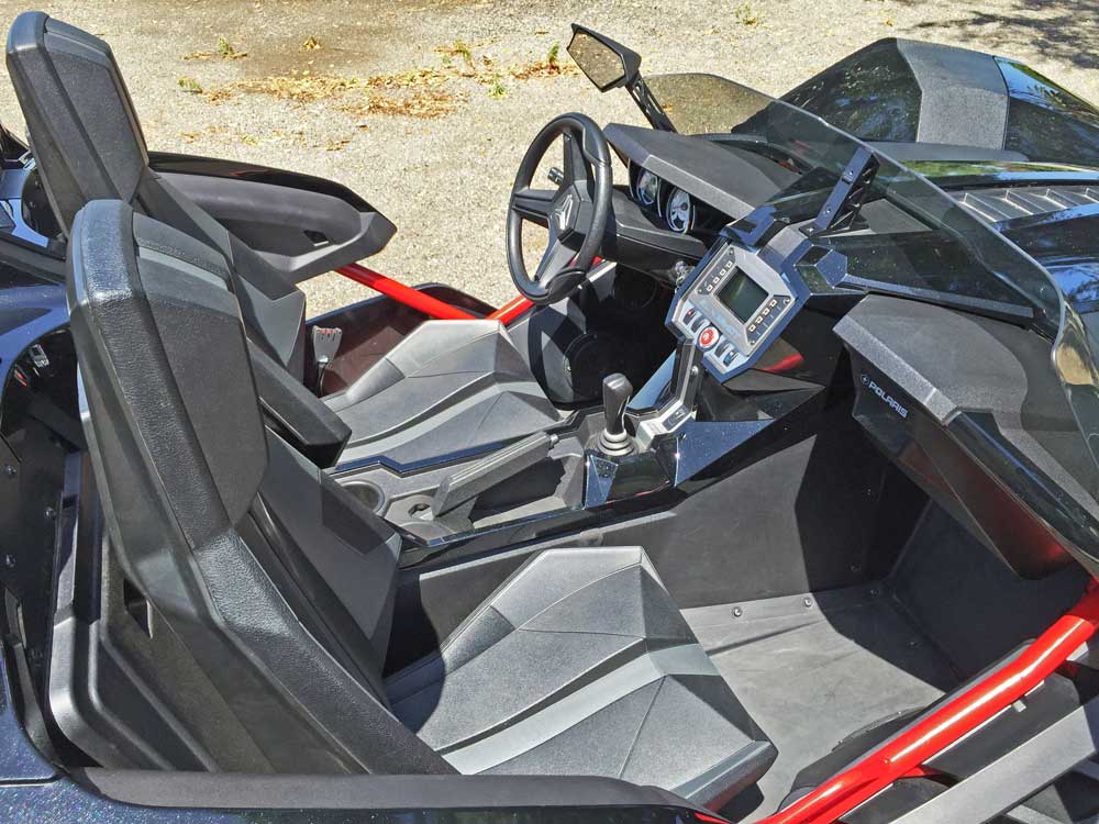 Polaris-Slingshot-Int