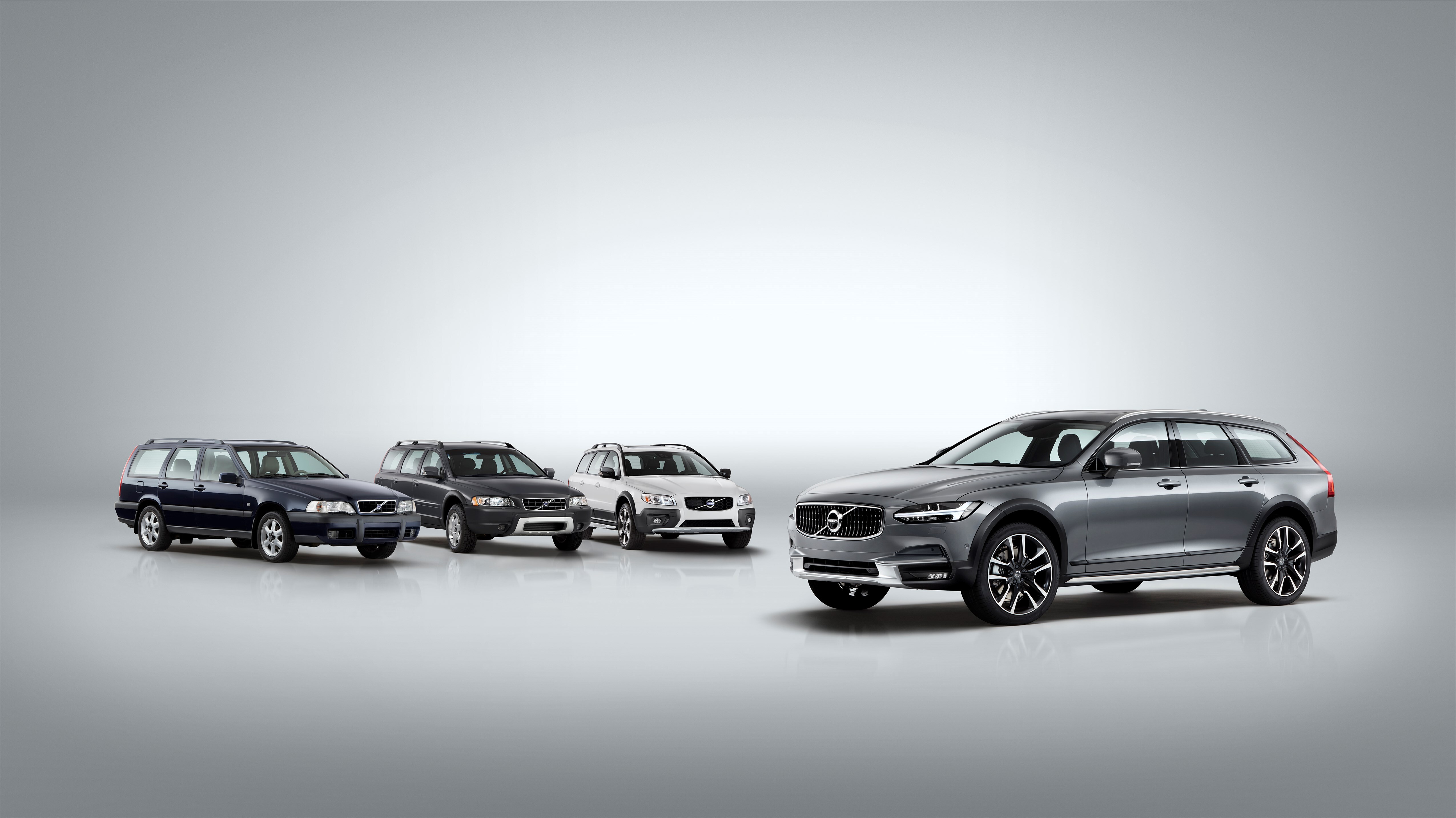 Volvo Cross Country Range