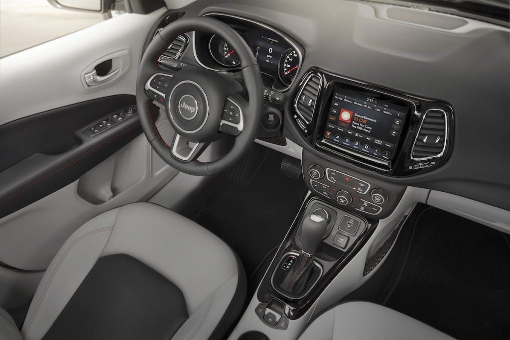 2017 jeep compass limited interior