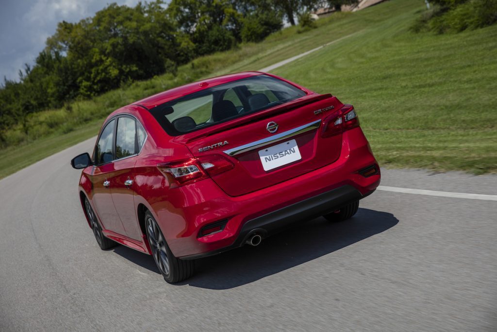 2017-nissan-sentra-sr-turbo-rear