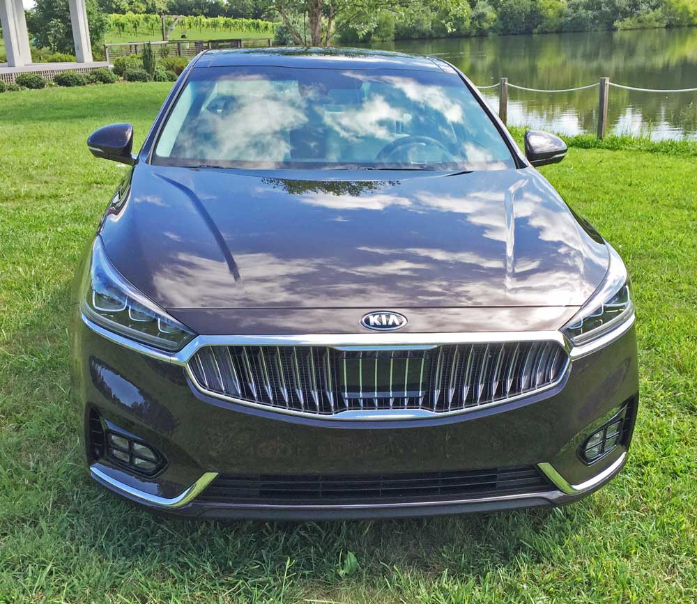 kia-cadenza-nose