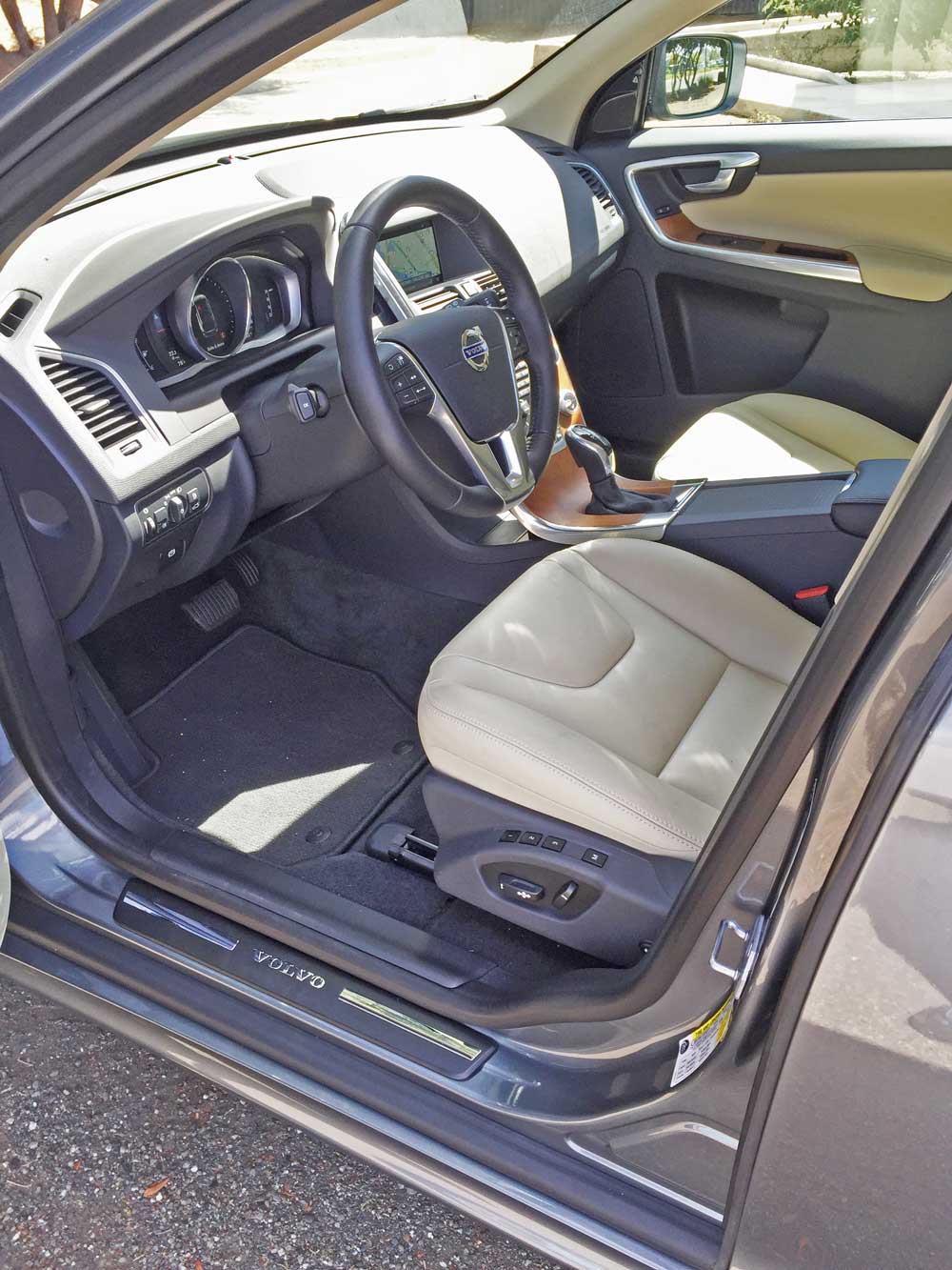 Volvo-XC60-T6-Int