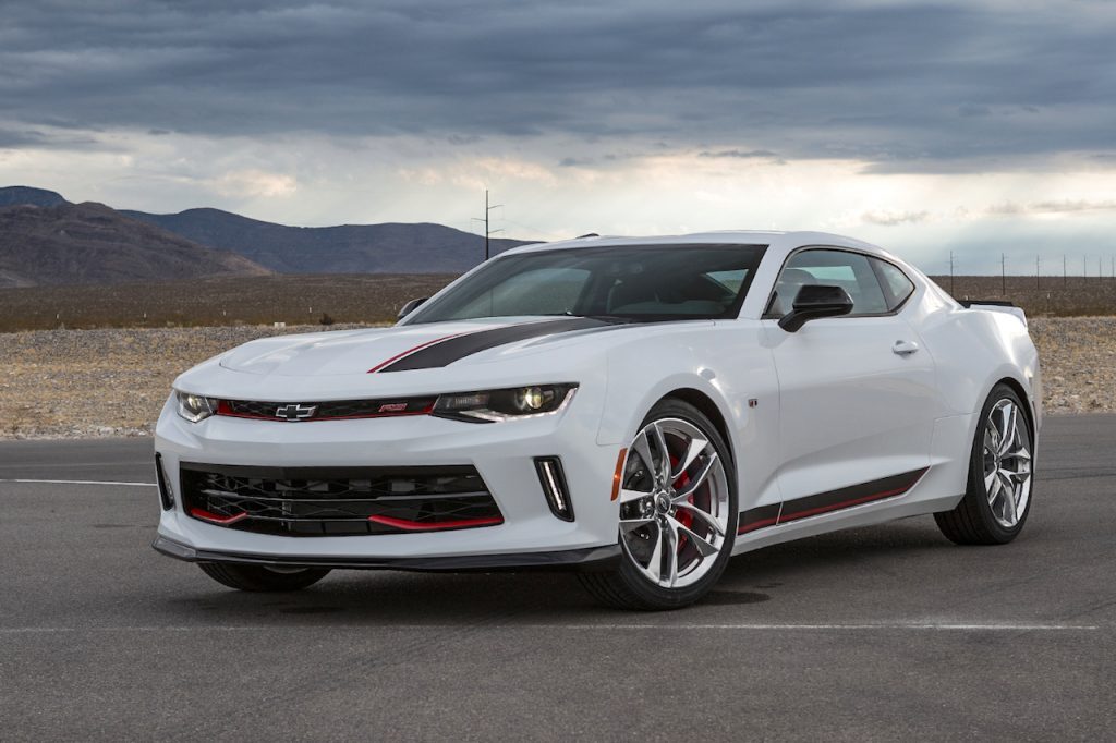 2017-chevy-camaro-rs-performance-white