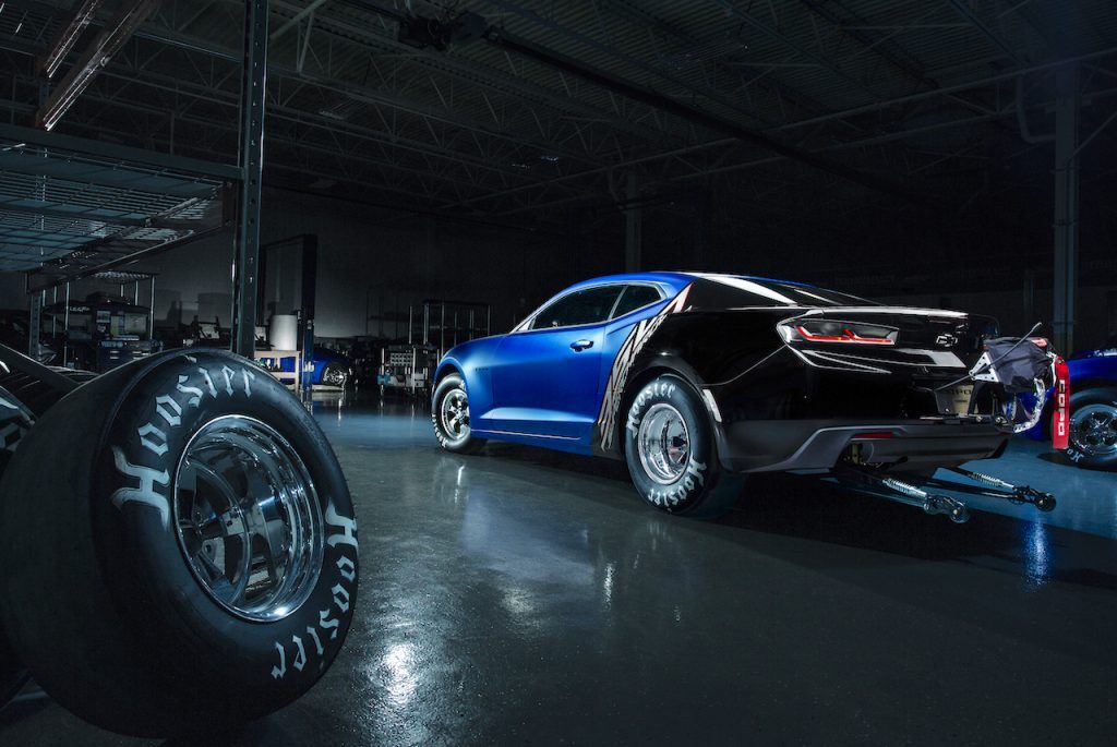 2017-chevy-camaro-copo-drag-race-hoosier