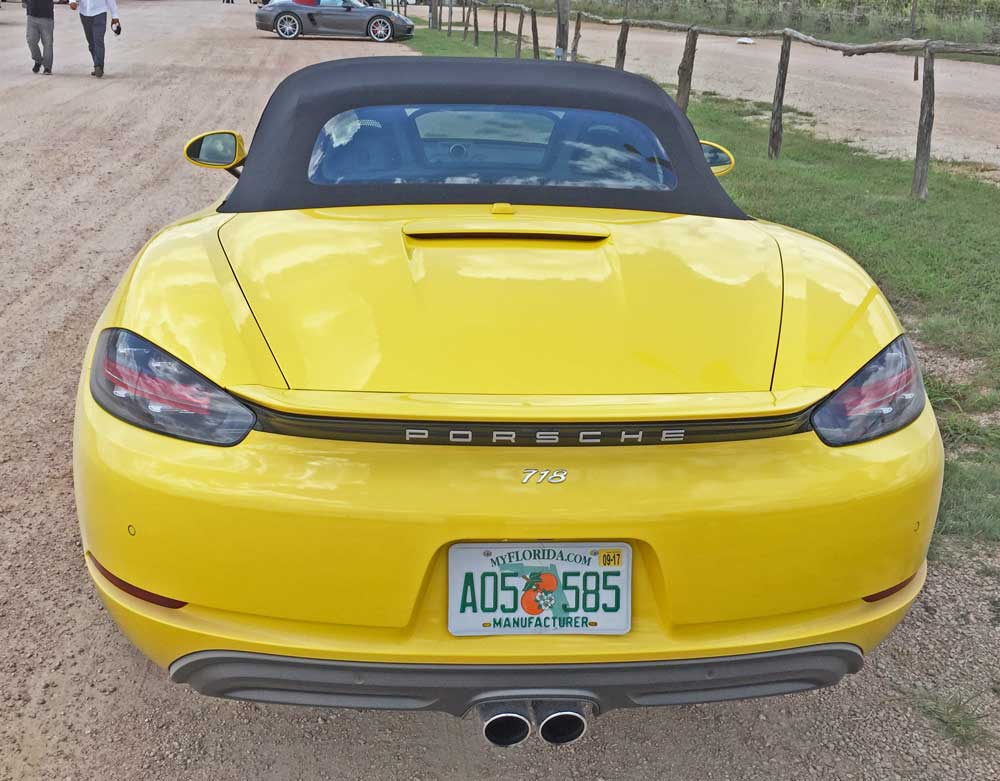 porsche-718-boxster-tail