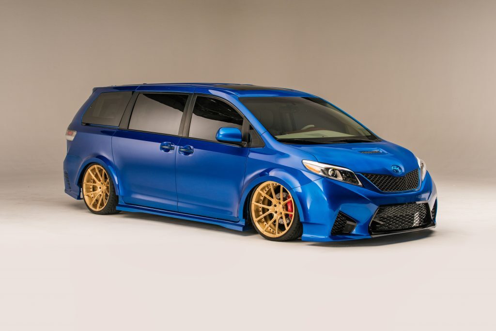 2016sema_extreme_sienna_01_93c6d791a1982d15b2d5ffc689a4adf1830cb07d