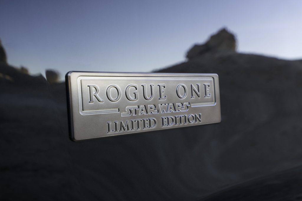 embargoed-until-nov-16-at-945am-pt-nissan_star_wars_rogue_one_05