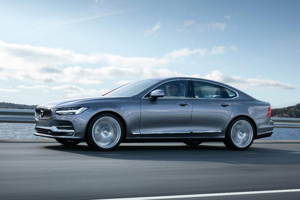 Half profile Volvo S90 Mussel Blue