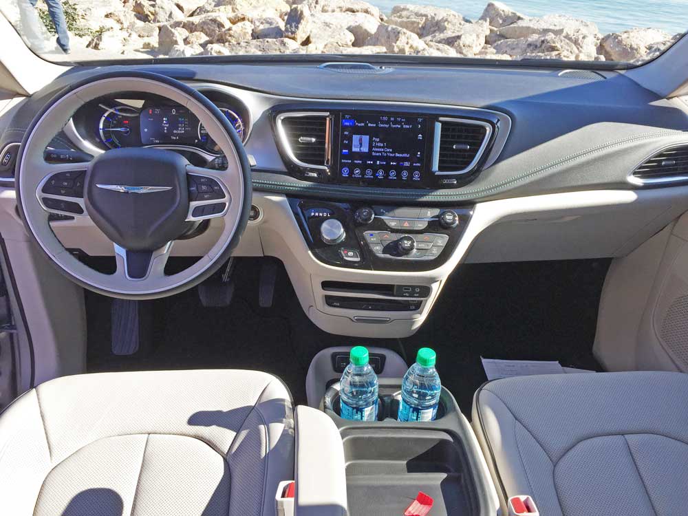 chrysler-pacifica-hybrid-dsh