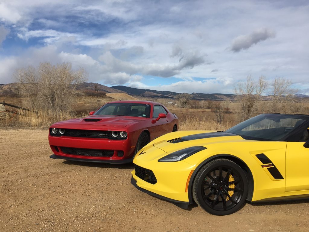 Hellvette 2.0 - Hellcat vs Corvette