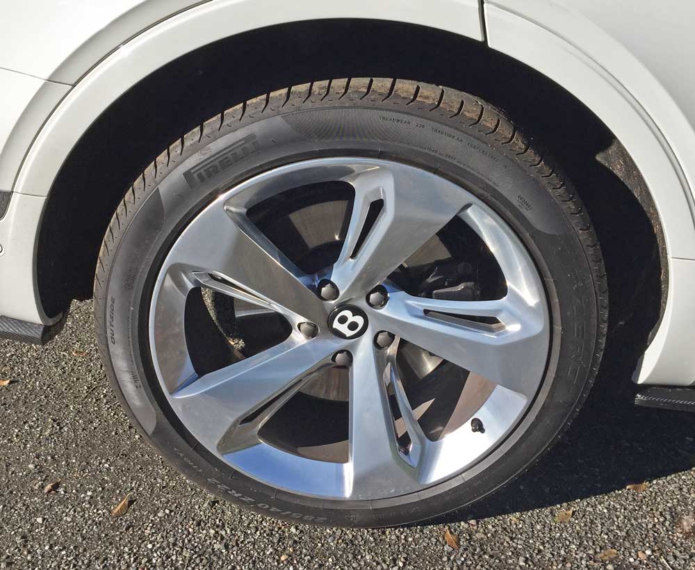 Bentley-Bentayga-Whl