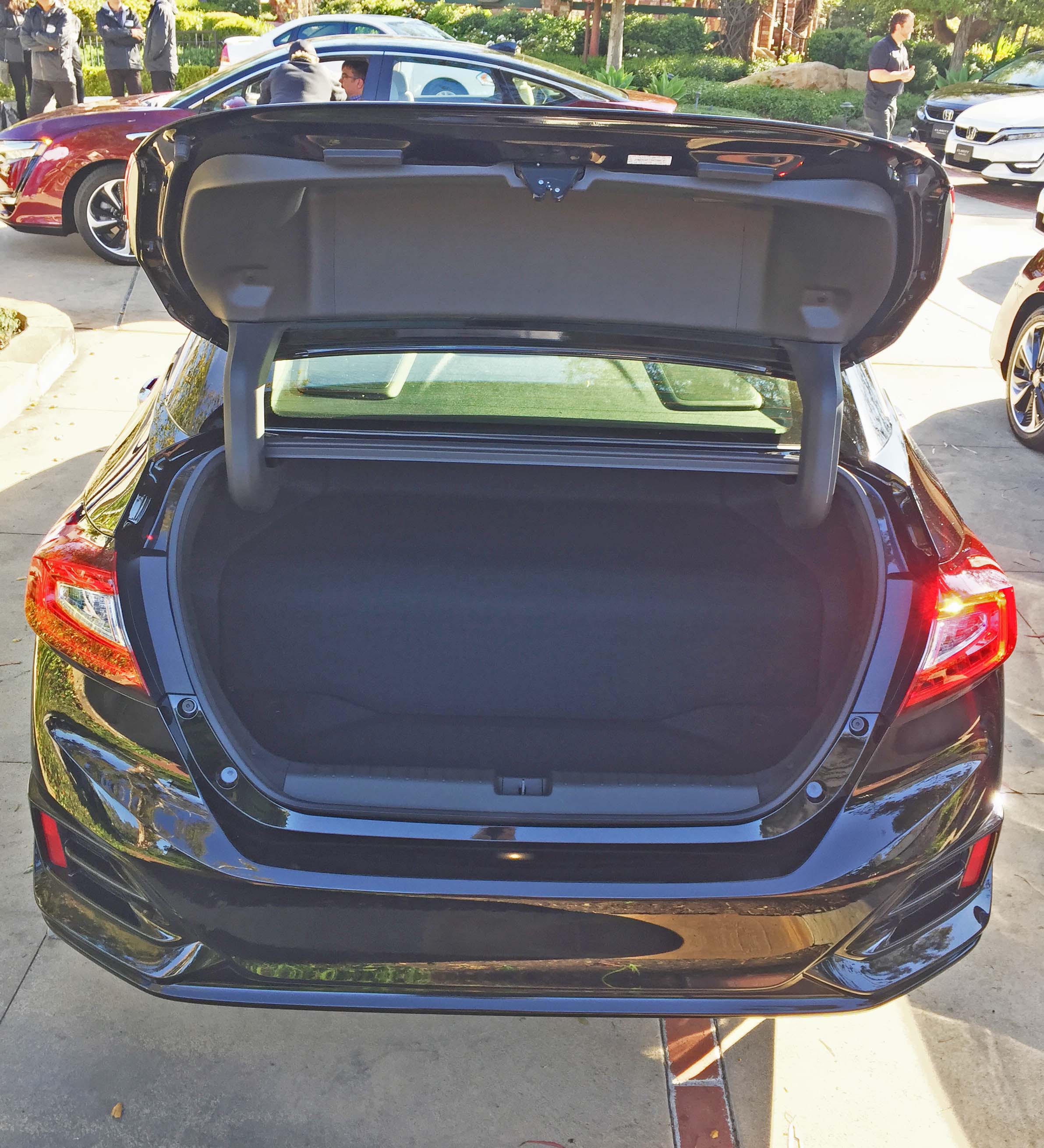 Honda Clarity Fuel Cell Trnk