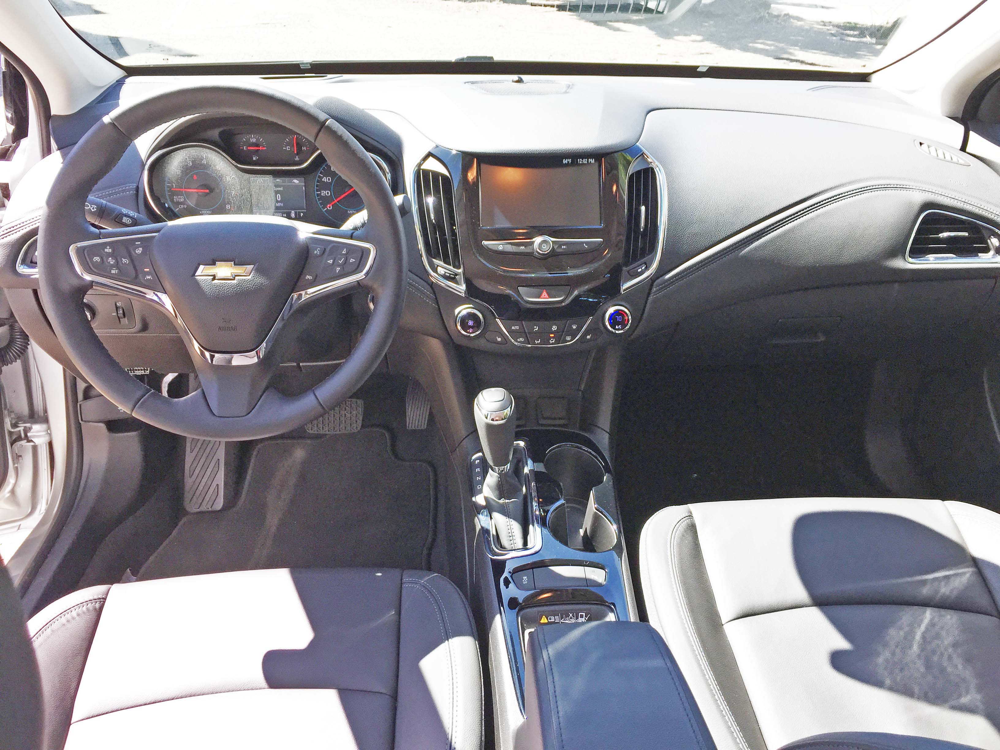 Chevy Cruze Hatch Dsh