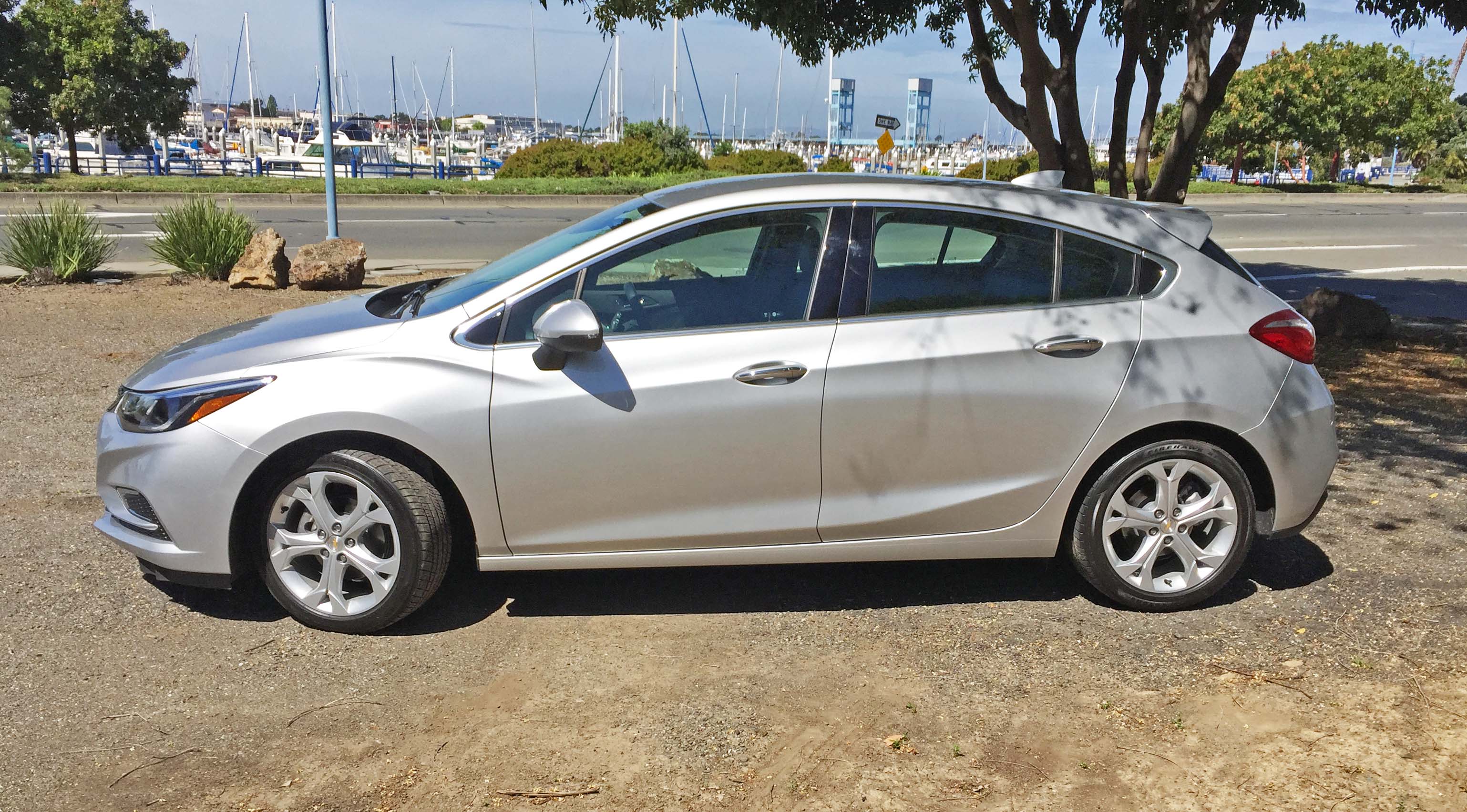 Chevy Cruze Hatch LSD