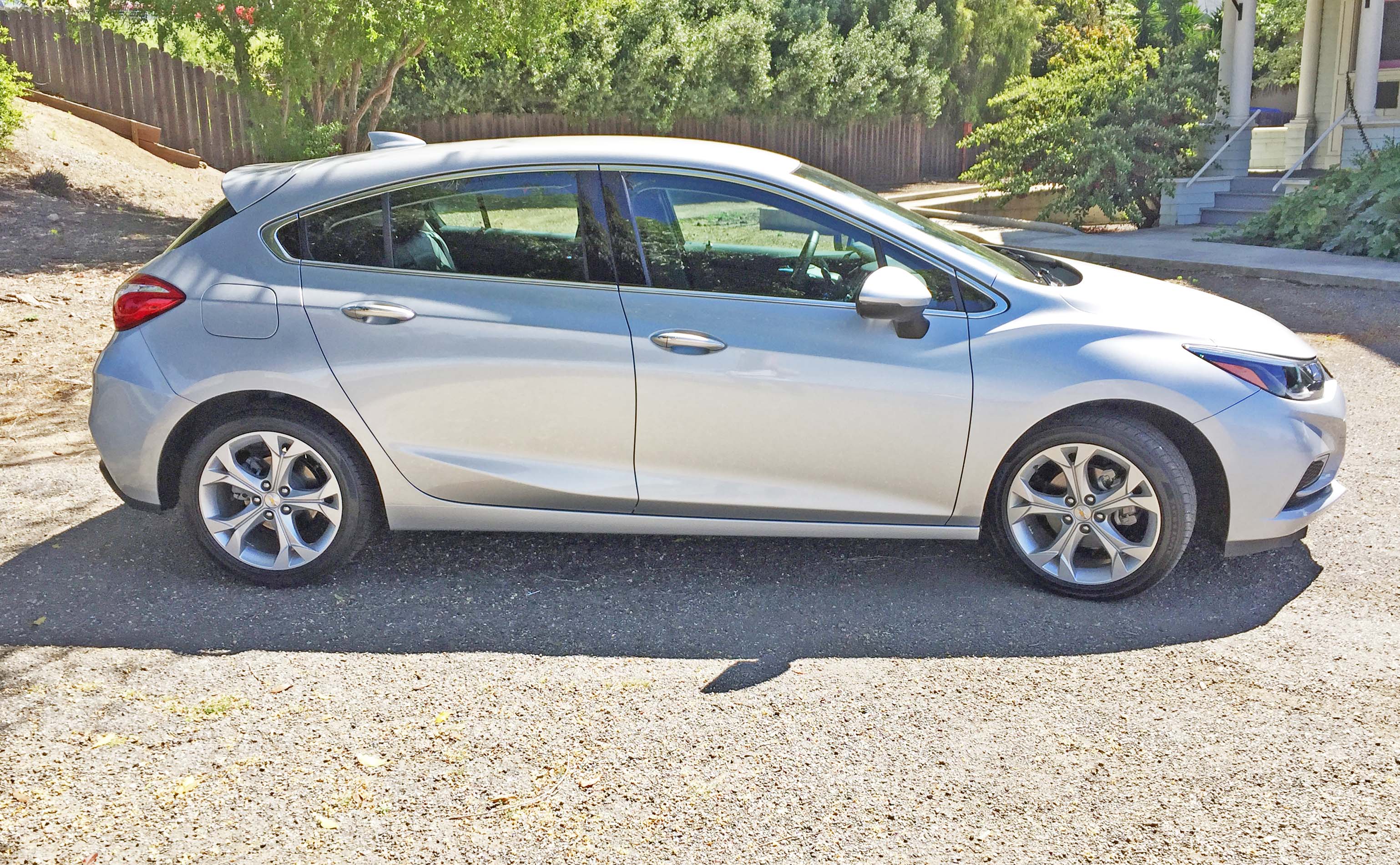 Chevy Cruze Hatch RSD