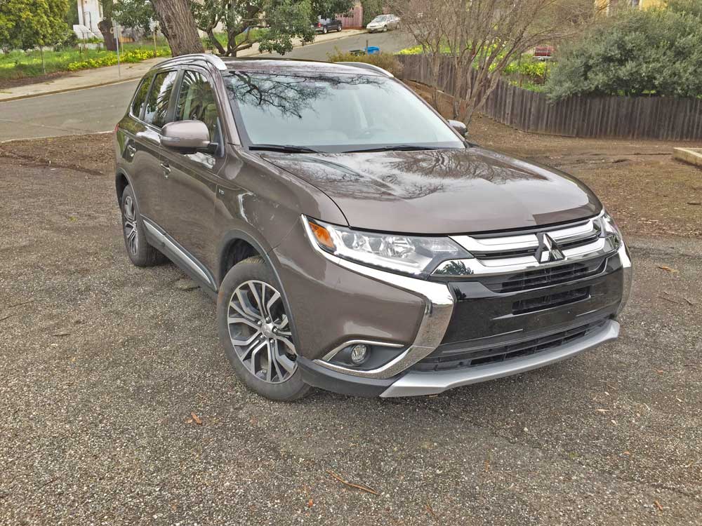 Mitsubishi-Outlander-GT-RSF