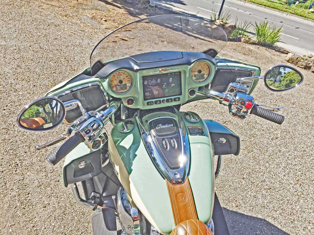 Indian-Roadmaster-Cntrls