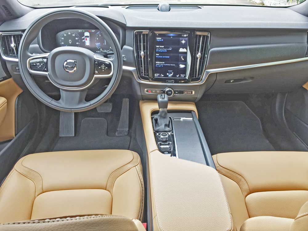 Volvo-V90-T6-Cross-Country-Dsh