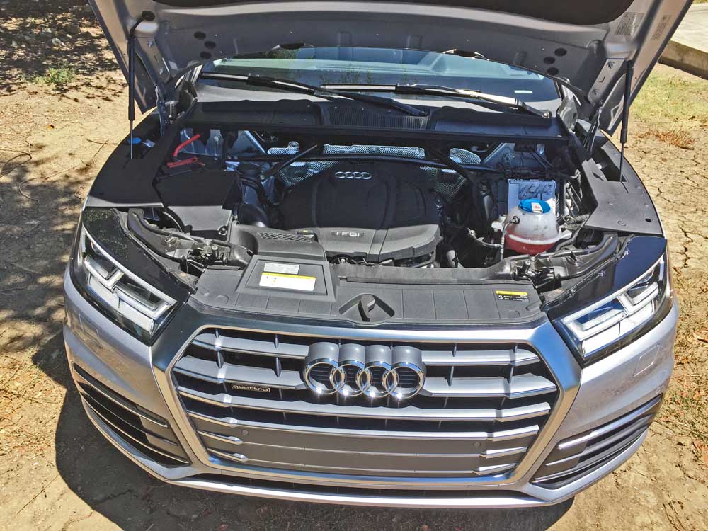 Audi-Q5-Eng