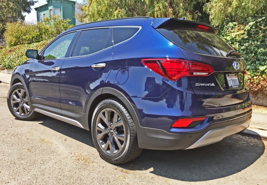Hyundai Santa Fe Sport LSR