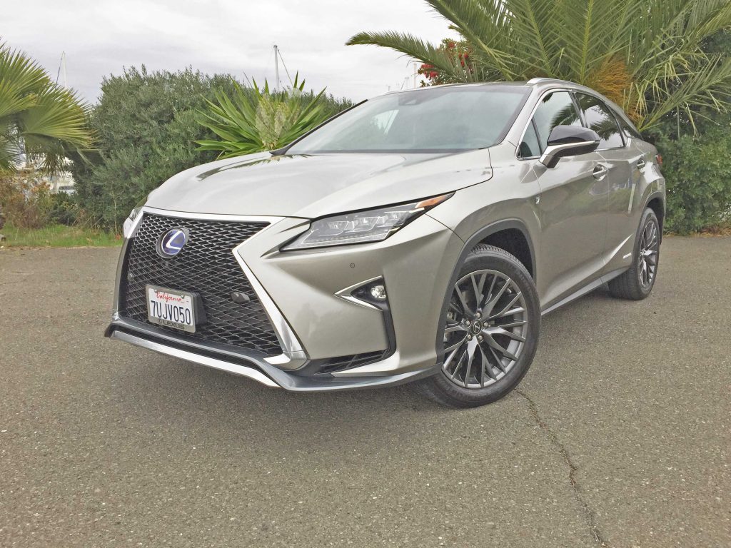 2017 Lexus RX450h F Sport front 3/4 view