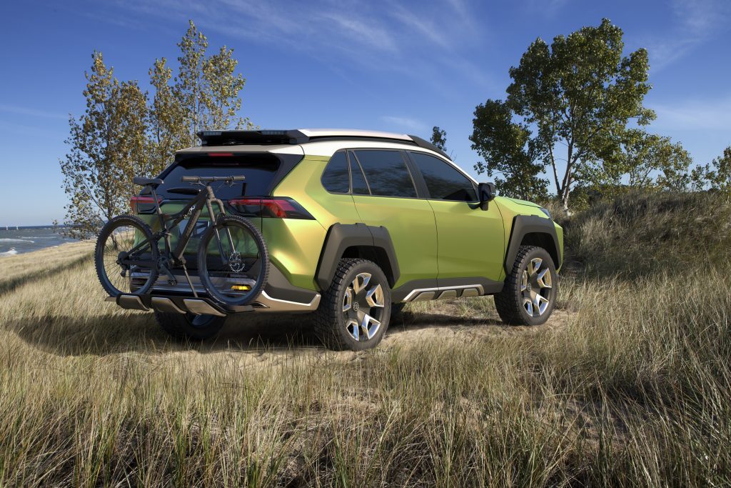 Toyota FT-AC concept