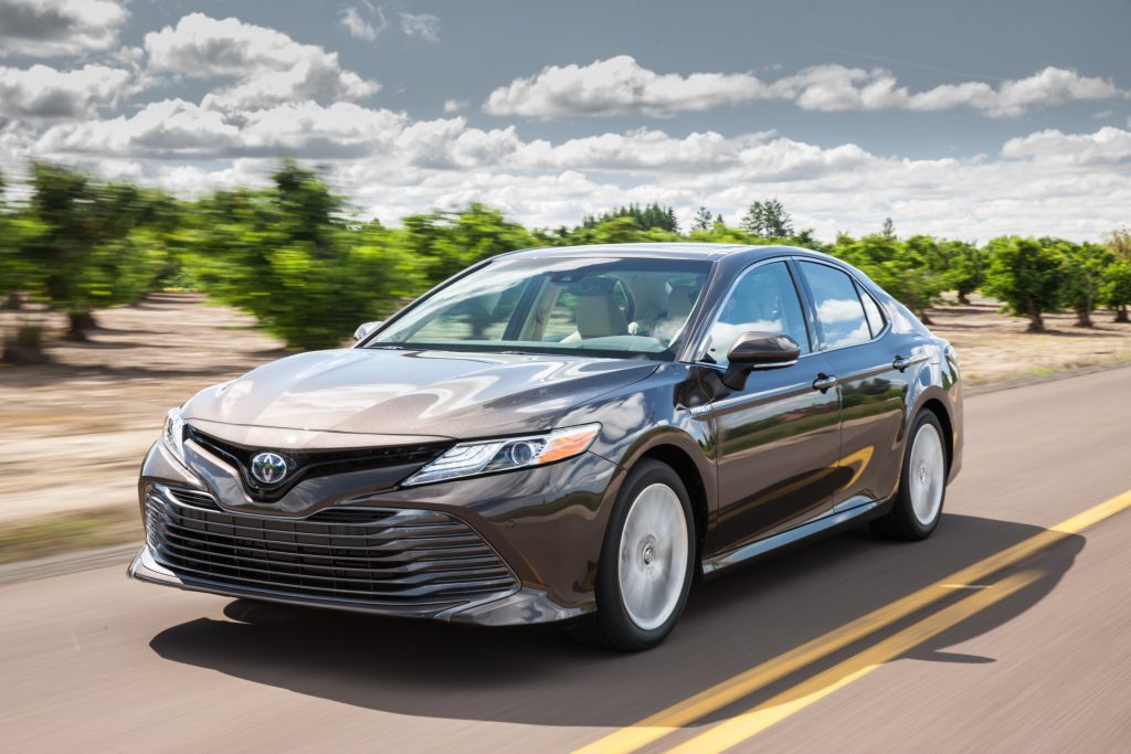 January 2018 Midsize Sedan Sales Report: 2018 Toyota Camry XLE Hybrid