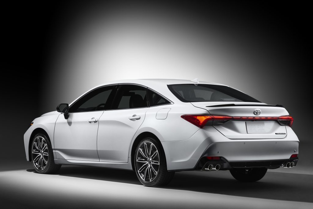 2019 Toyota Avalon Touring