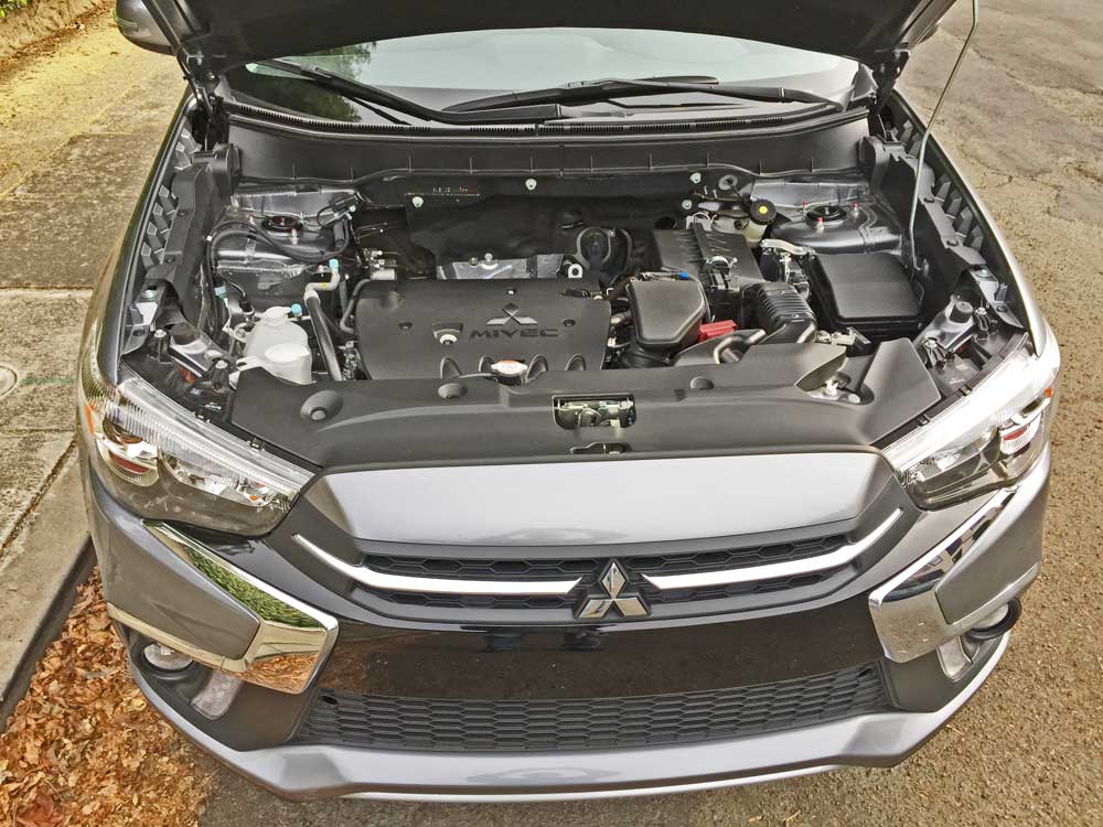 Mitsubishi-Outlander-Sport-Eng