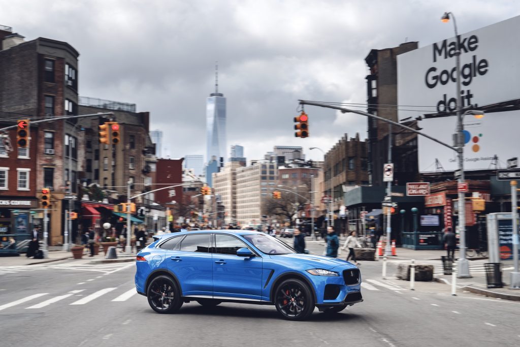 Jaguar F-Pace SVR