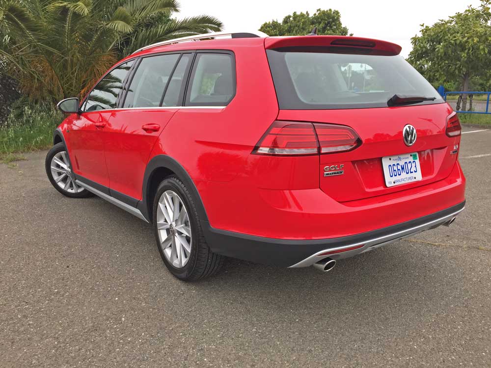 VW-Golf-Alltrack-LSR