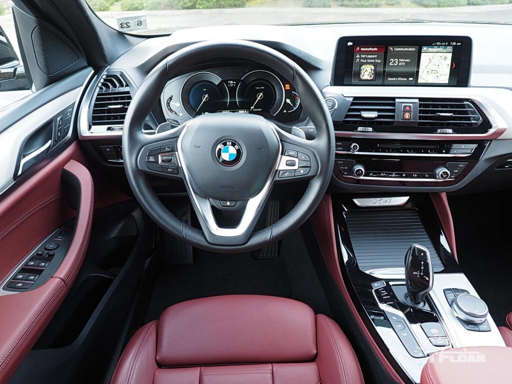 driver cockpit 2019 BMW X4 xDrive30i