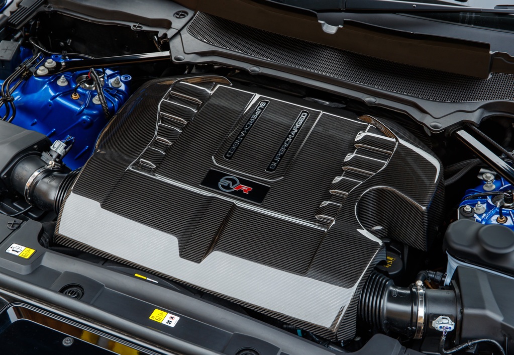 2019 Range Rover Sport SVR