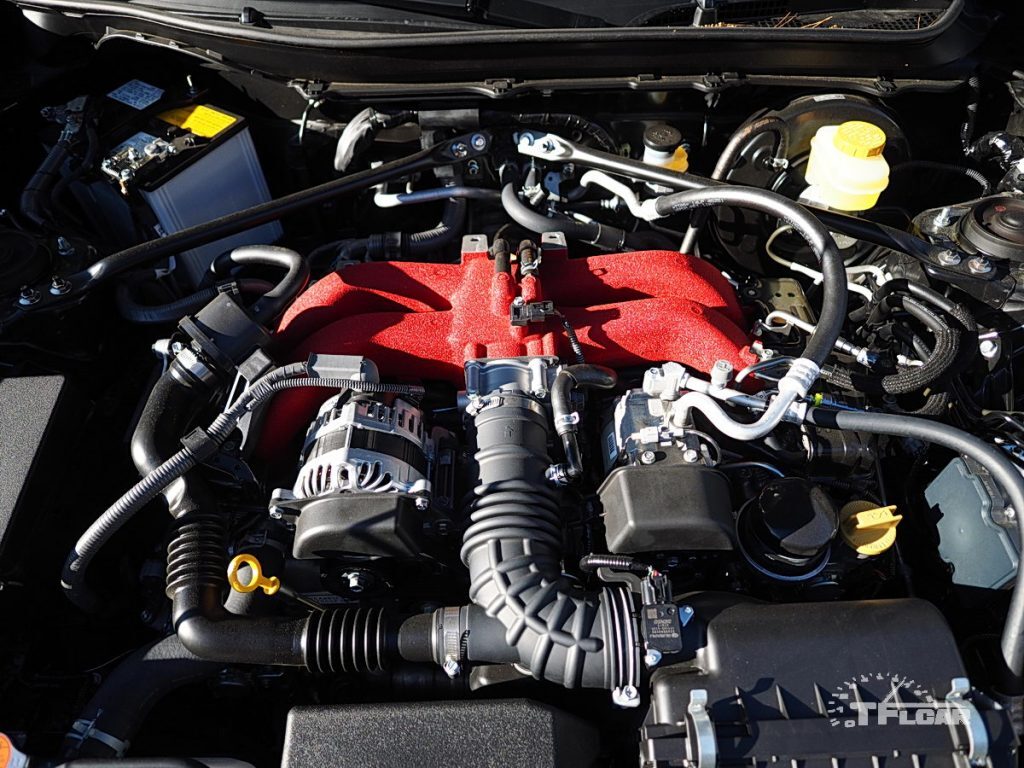 205 hp 2.0L boxer 4-cylinder engine