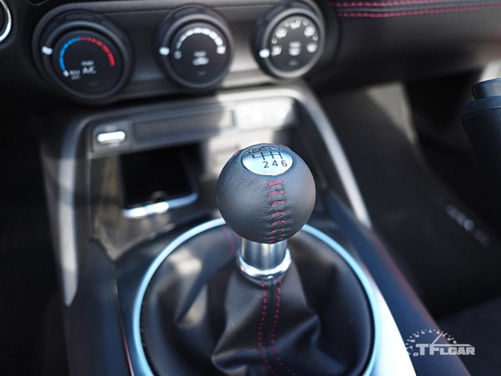 2019 mazda mx-5 miata rf