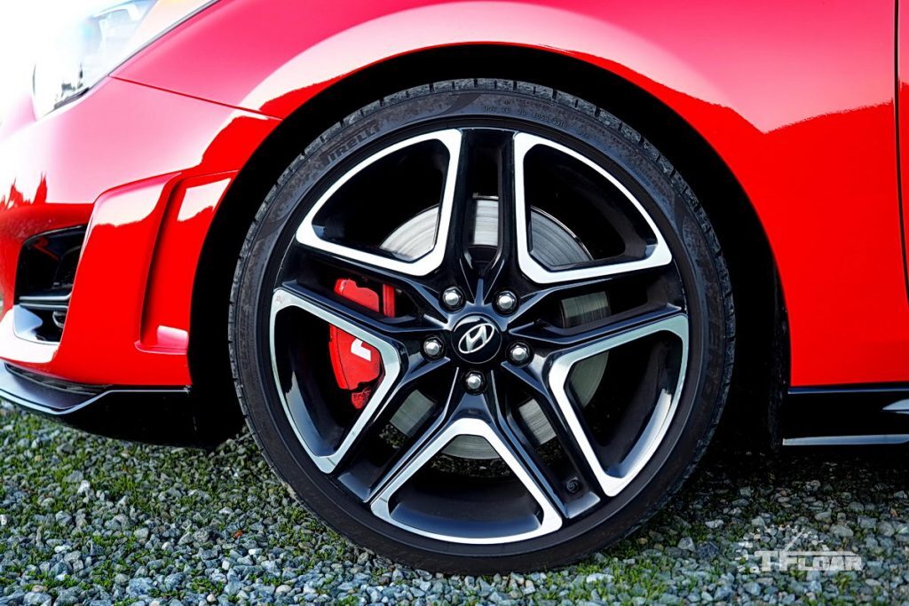 18-inch aluminum alloy wheel 2020 Hyundai Veloster N