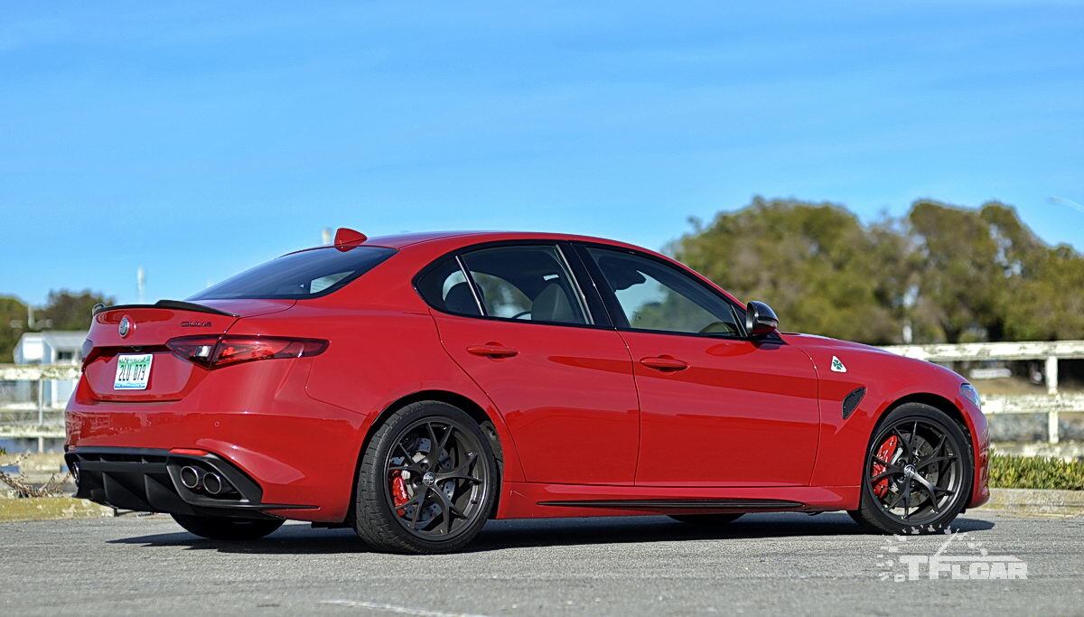 2020 Alfa Romeo Giulia Quadrifoglio