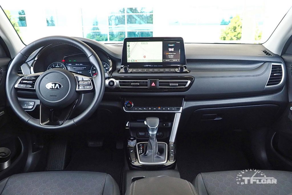 interior of 2021 kia seltos sx awd