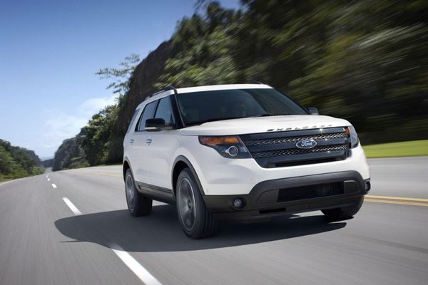Ford Explorer 
