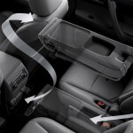 2013 toyota highlander center seat stow