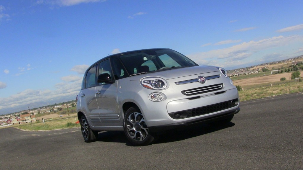 2014 Fiat 500L front grille review
