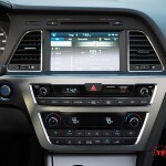 2016 Hyundai Sonata Hybrid center console dash