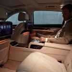 2016 BMW 7-Series rear seating