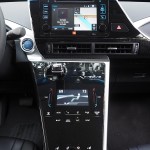 2016 Toyota Mirai FCEV central console