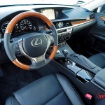 2015 Lexus ES 300h interior