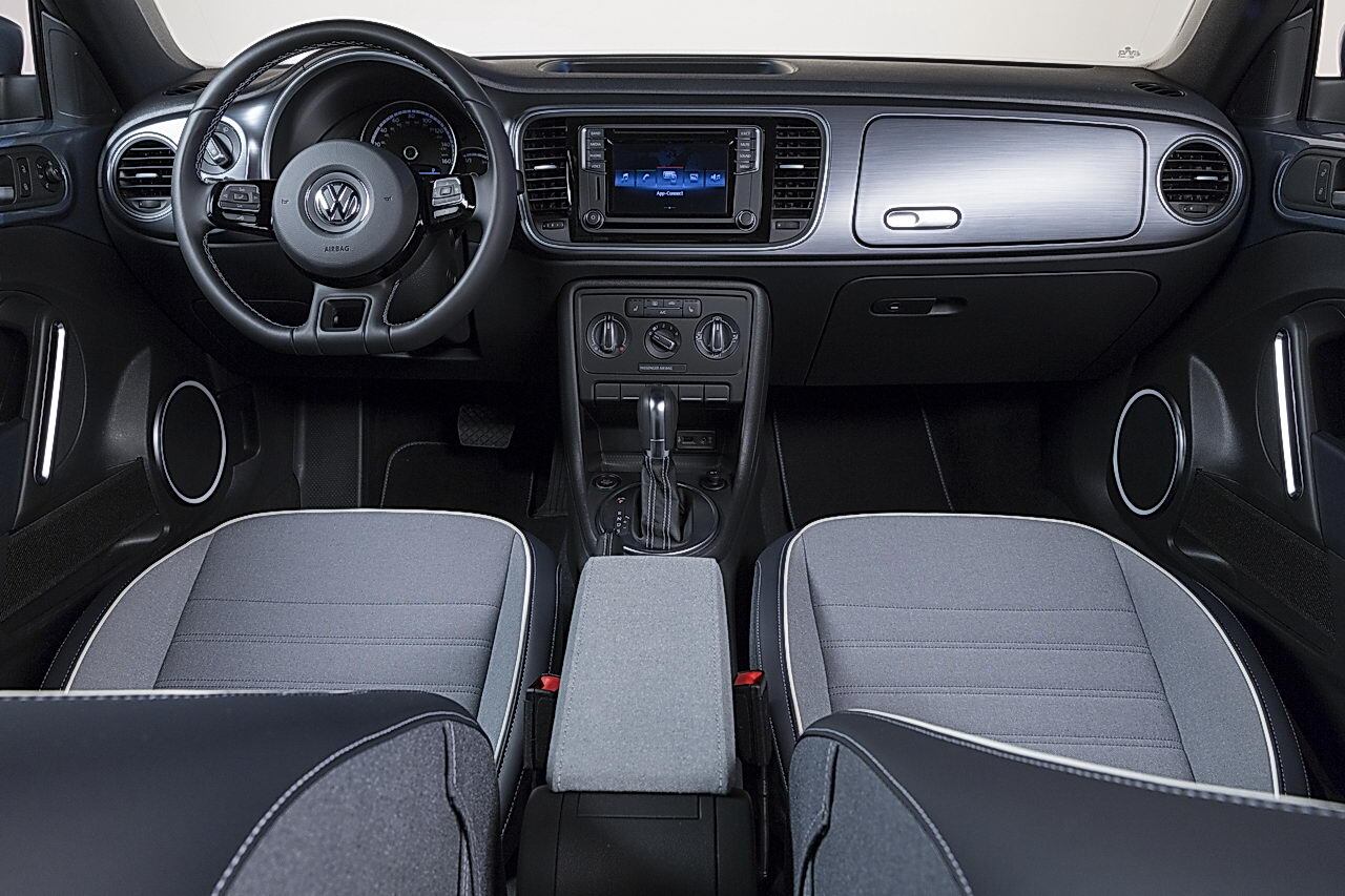 2016 VW Beetle Denim interior